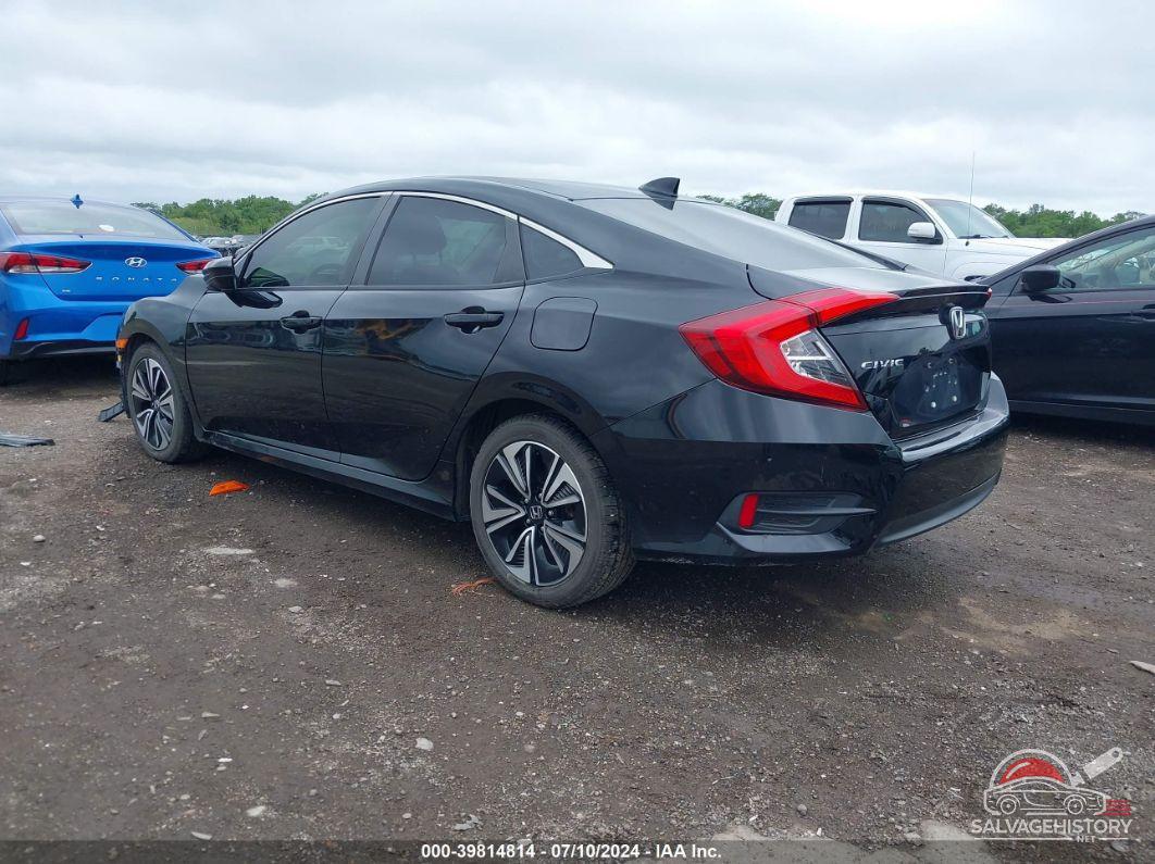JHMFC1F78JX021343 2018 HONDA CIVIC photo no. 3