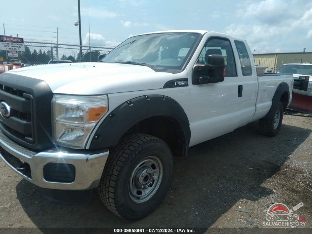 1FT7X2B63BEB41948 2011 FORD F250 photo no. 2