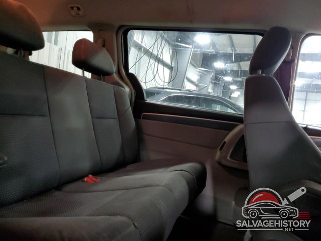 2V8HW44119R517438 2009 VOLKSWAGEN ROUTAN photo no. 11