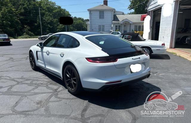 WP0AB2A70LL140297 2020 PORSCHE PANAMERA photo no. 3