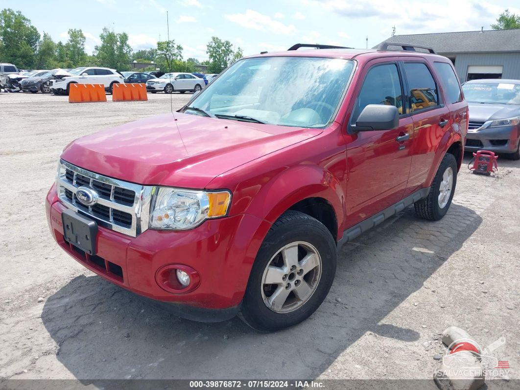 1FMCU0D74BKB58353 2011 FORD ESCAPE photo no. 2