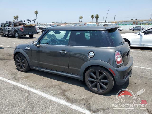 WMWSV3C51DT389848 2013 MINI COOPER photo no. 2