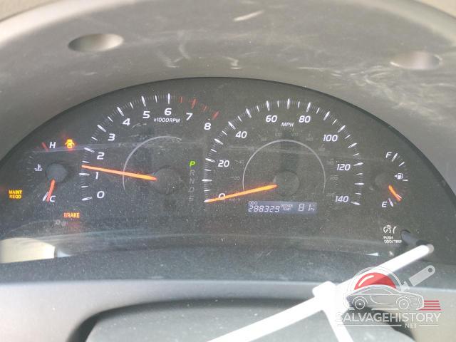 4T1BF3EK5BU119351 2011 TOYOTA CAMRY photo no. 9