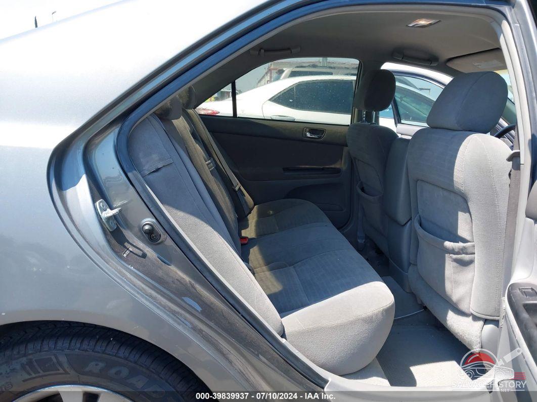 4T1BF32K75U609802 2005 TOYOTA CAMRY photo no. 8