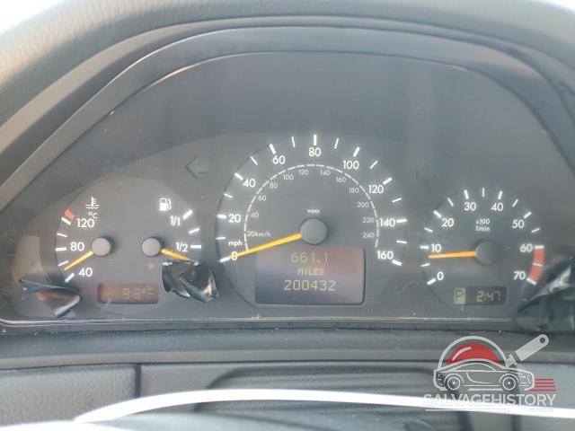 WDBJF65J91B220183 2001 MERCEDES-BENZ E-CLASS photo no. 9