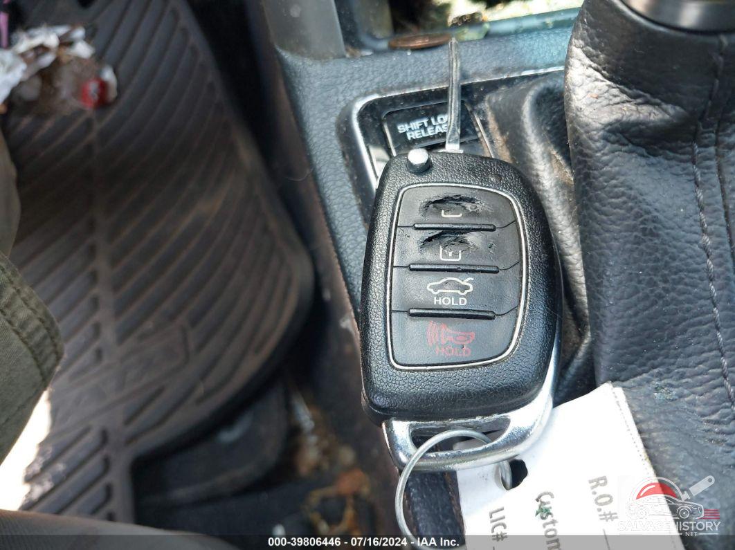 5NPE34AF9GH413510 2016 HYUNDAI SONATA photo no. 11