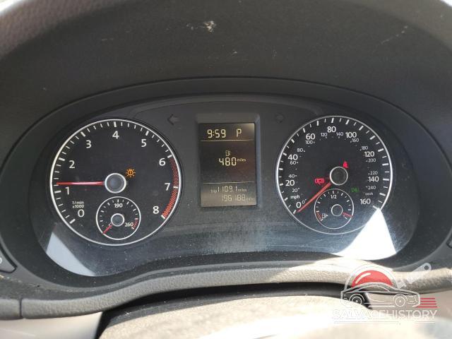 1VWAT7A31FC049905 2015 VOLKSWAGEN PASSAT photo no. 9