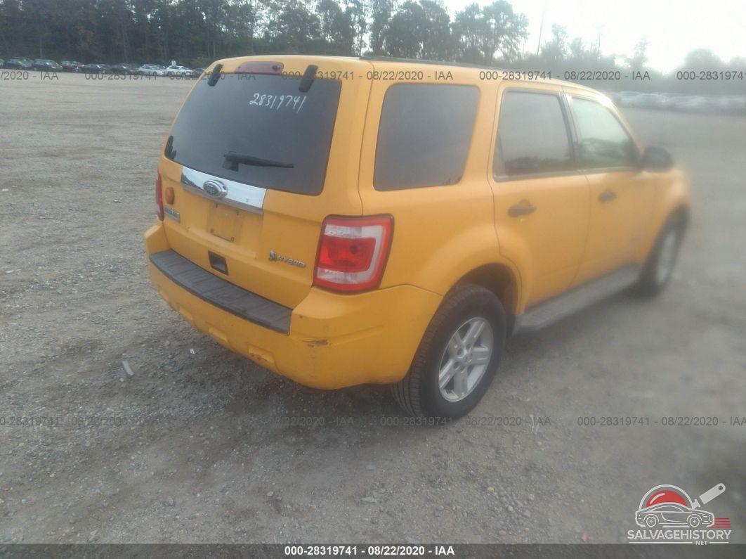 1FMCU4K38AKA13502 2010 FORD ESCAPE photo no. 4