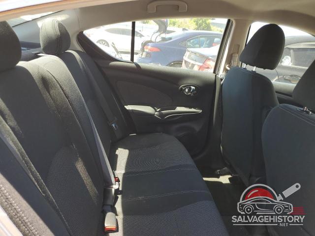 3N1CN7AP1GL833678 2016 NISSAN VERSA photo no. 10