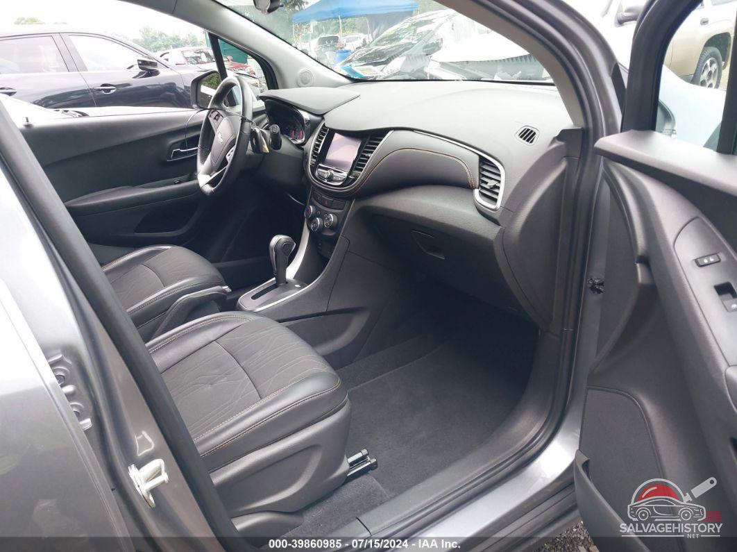 3GNCJLSB9LL275326 2020 CHEVROLET TRAX photo no. 5