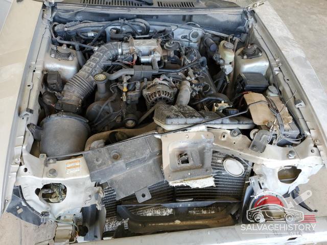 1FAFP45X6YF278421 2000 FORD MUSTANG photo no. 11