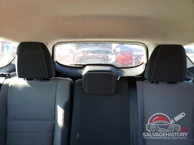 1FMCU0F7XHUD15944 2017 FORD ESCAPE photo no. 10