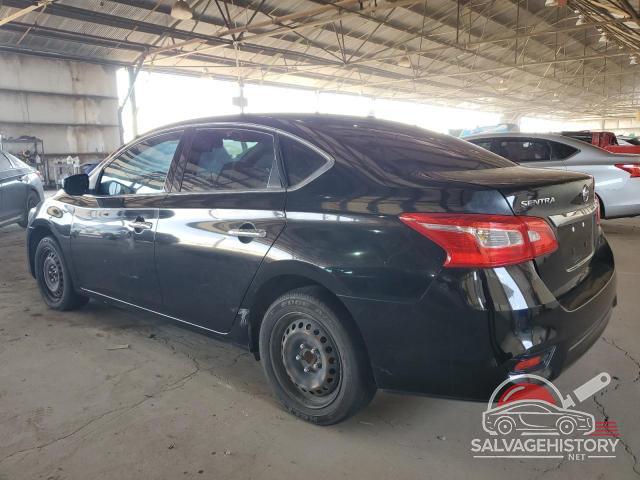 3N1AB7AP6JY311655 2018 NISSAN SENTRA photo no. 2