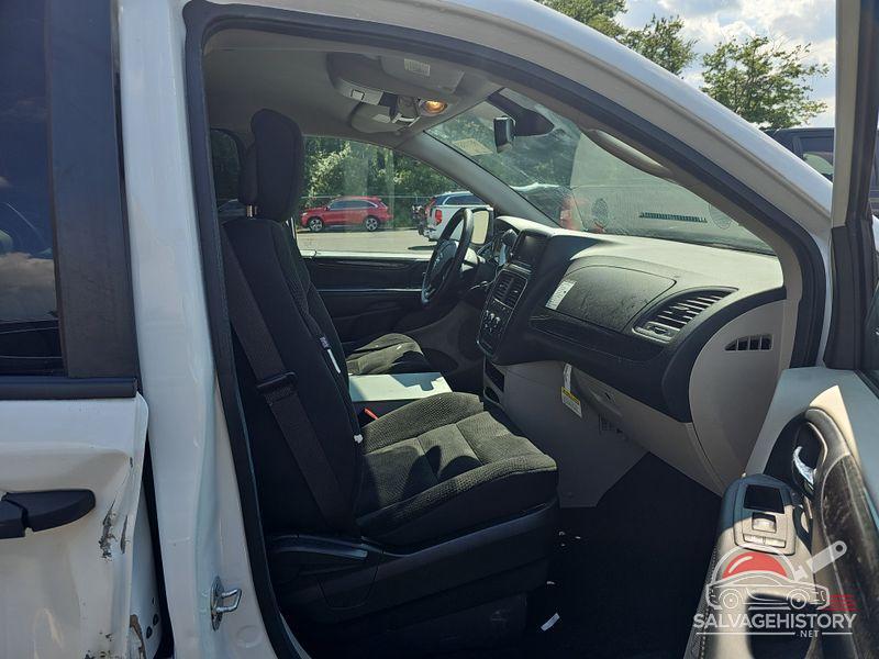 2C4RDGBG5KR787874 2019 DODGE GRAND CARAVAN photo no. 6