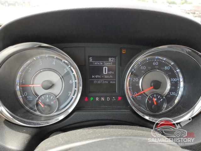 2A4RR5DG4BR605174 2011 CHRYSLER MINIVAN photo no. 9