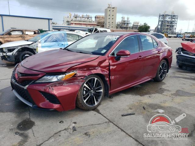 4T1B61HK5JU582685 2018 TOYOTA CAMRY photo no. 8