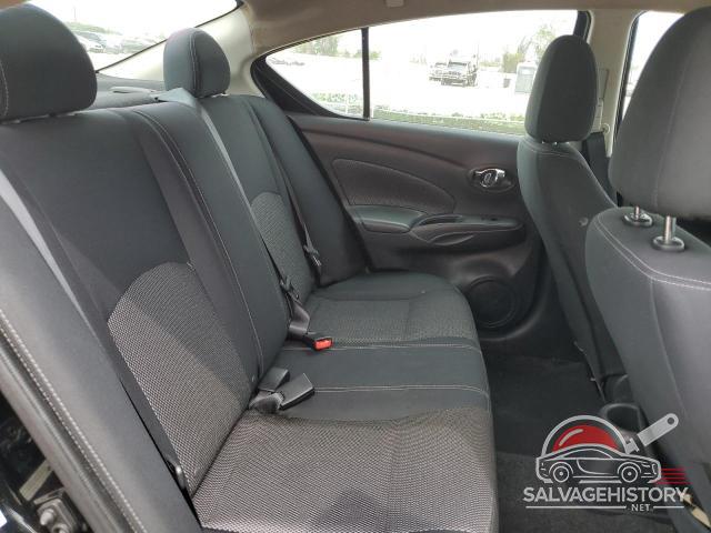 3N1CN7AP8HL835073 2017 NISSAN VERSA photo no. 10