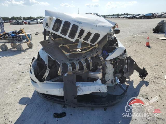 1C4PJLAB8GW108287 2016 JEEP GRAND CHER photo no. 5
