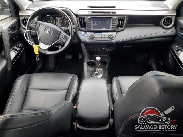 JTMDJREVXJD250475 2018 TOYOTA RAV4 photo no. 8
