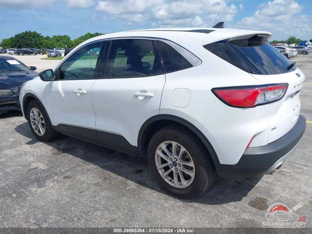 1FMCU0G65NUA48827 2022 FORD ESCAPE photo no. 3
