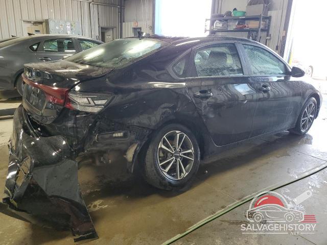 3KPF24ADXNE429206 2022 KIA FORTE photo no. 3