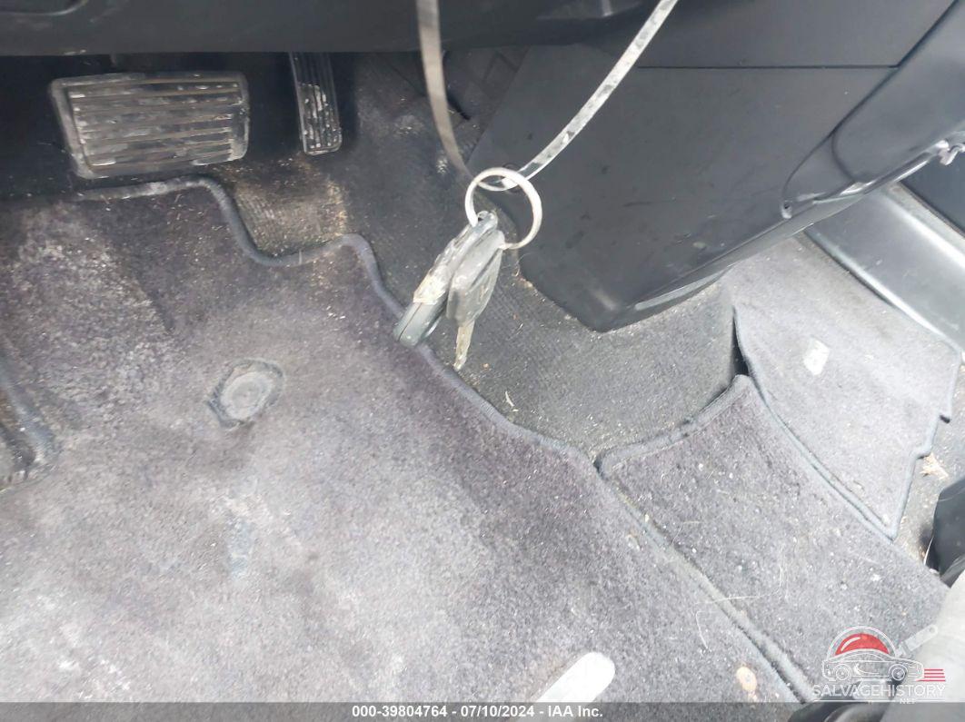 JHLRD78884C012872 2004 HONDA CR-V photo no. 11