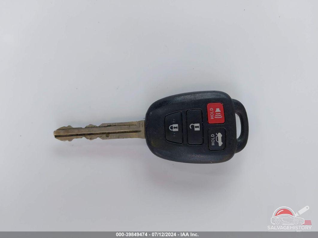 2T1BURHE2HC943087 2017 TOYOTA COROLLA photo no. 11