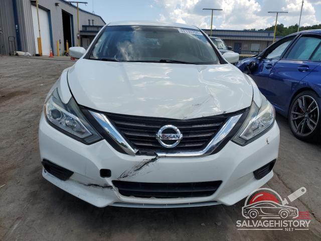 1N4AL3AP3GC248072 2016 NISSAN ALTIMA photo no. 5