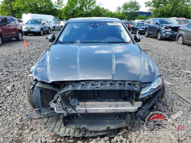 SAJBD4FN0JCY54043 2018 JAGUAR XF photo no. 5