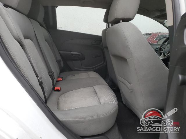 1G1JG6SH6H4163447 2017 CHEVROLET SONIC photo no. 10