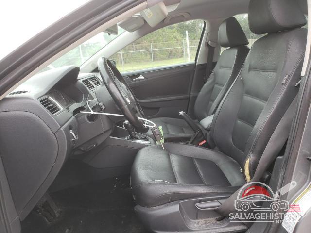 3VWDP7AJ4CM074193 2012 VOLKSWAGEN JETTA photo no. 7