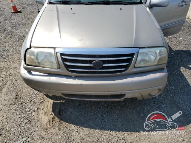 JS3TY92V854102084 2005 SUZUKI XL7 photo no. 12