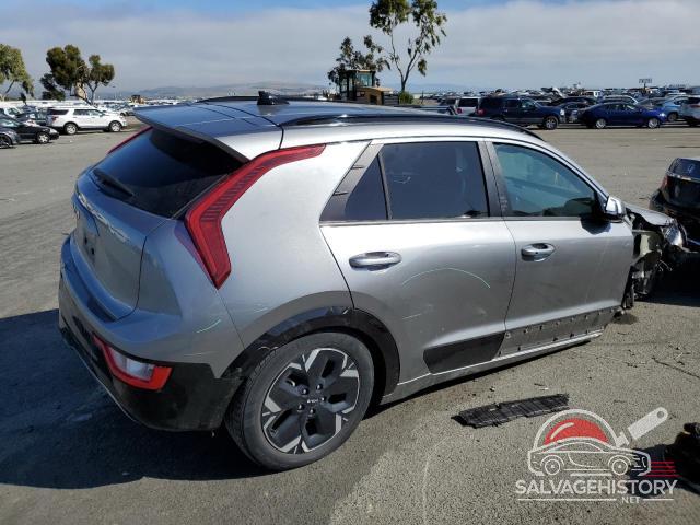 KNDCR3L11P5029593 2023 KIA NIRO WIND photo no. 3