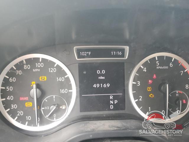 SJKCH5CR9HA035085 2017 INFINITI QX30 photo no. 9