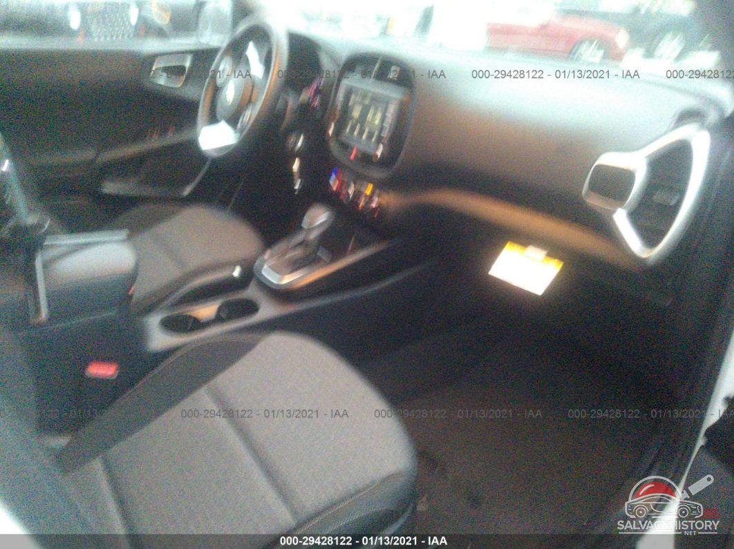 KNDJ23AU6M7124501 2021 KIA SOUL photo no. 5
