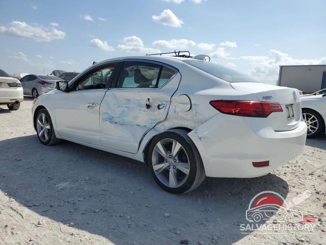 19VDE1F57DE018271 2013 ACURA ILX photo no. 2