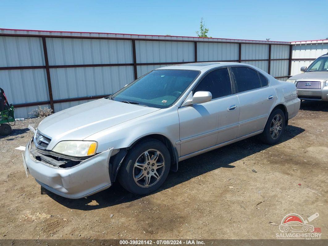 19UUA5644XA024202 1999 ACURA TL photo no. 2