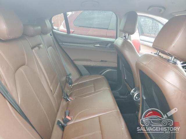 ZASFAKAN7J7B77965 2018 ALFA ROMEO STELVIO photo no. 10