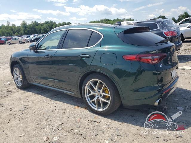 ZASPAKBN7M7D14927 2021 ALFA ROMEO STELVIO photo no. 2