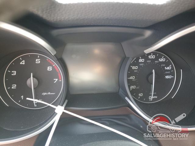 ZASPAKBN7M7D14927 2021 ALFA ROMEO STELVIO photo no. 9