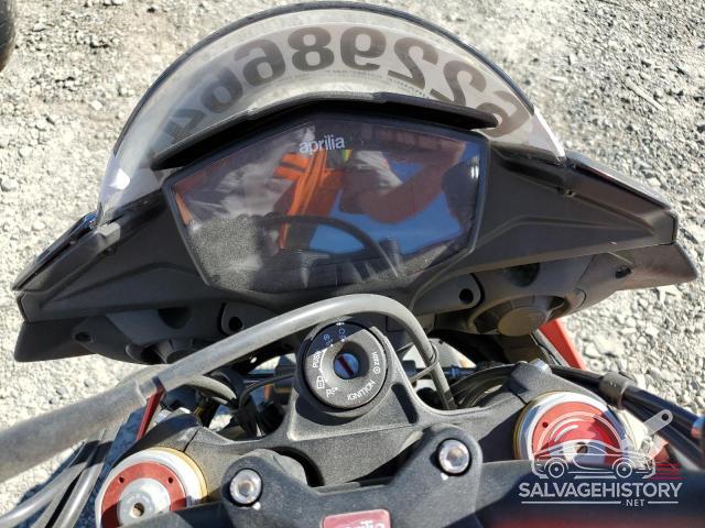 ZD4KGU003KS001120 2019 APRILIA TUONO V4 photo no. 7