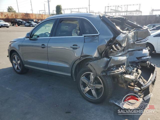 WA1EFCFS7FR000557 2015 AUDI Q3 photo no. 2