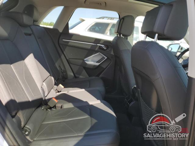 WA1EECF34L1061550 2020 AUDI Q3 photo no. 11