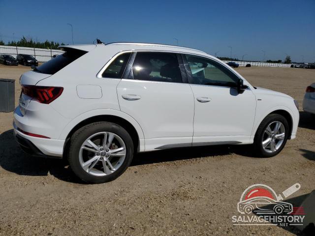 WA1EECF34L1061550 2020 AUDI Q3 photo no. 3
