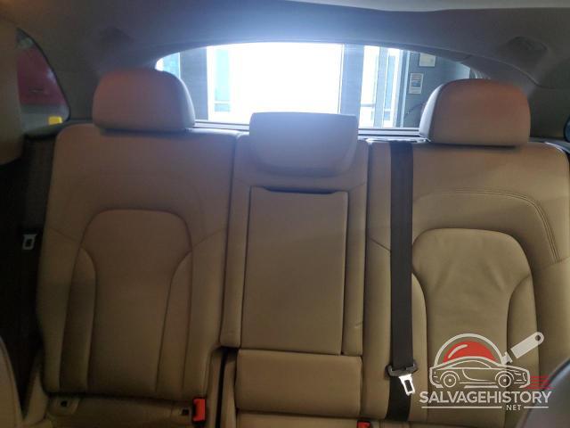 WA1CFAFP3CA016904 2012 AUDI Q5 photo no. 10