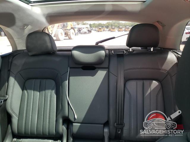 WA1BNAFY9J2227930 2018 AUDI Q5 photo no. 10