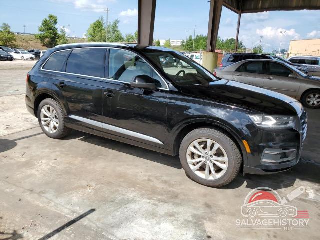 WA1AAAF74HD010010 2017 AUDI Q7 photo no. 4