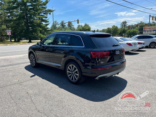WA1VAAF79HD012174 2017 AUDI Q7 photo no. 3