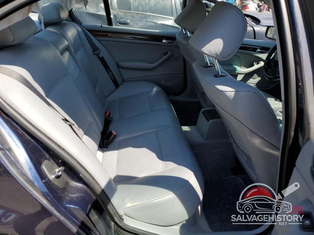 WBAAV33421FU94010 2001 BMW 3 SERIES photo no. 10
