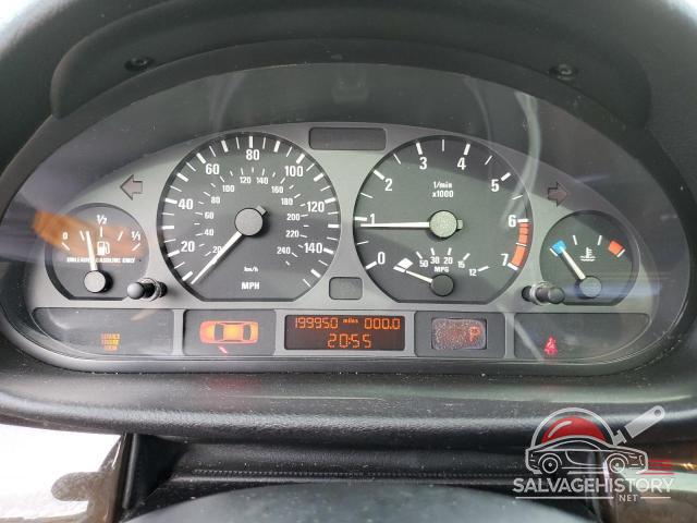 WBAET37492NJ20910 2002 BMW 3 SERIES photo no. 9